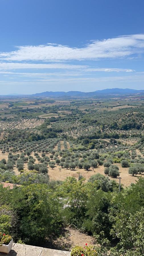 Tenuta Di Montemassi Fattoria Eksteriør billede