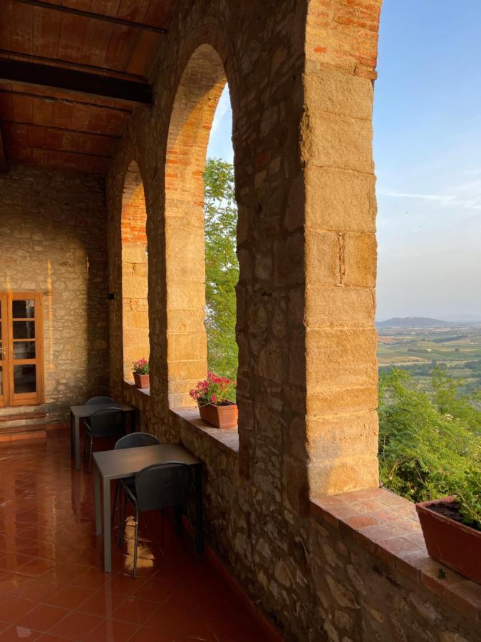Tenuta Di Montemassi Fattoria Eksteriør billede