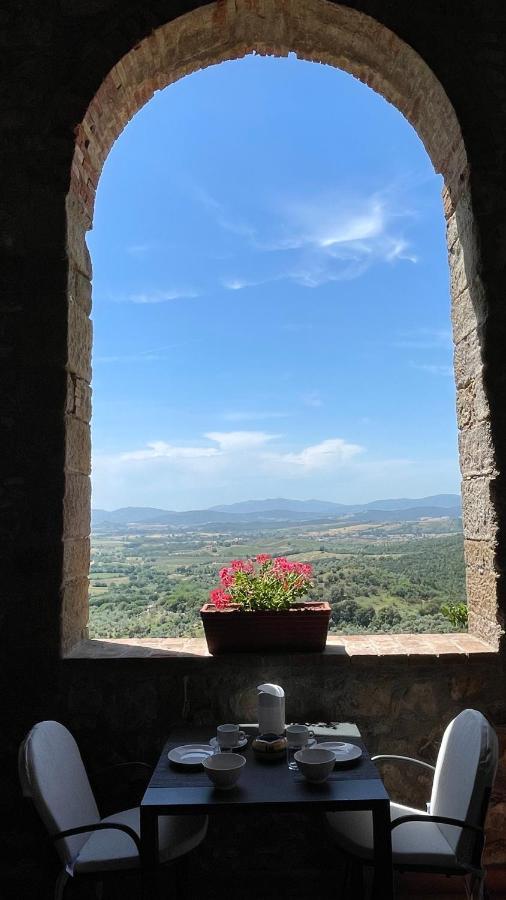 Tenuta Di Montemassi Fattoria Eksteriør billede